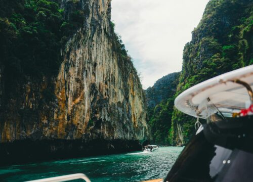 Budget me Thailand, bas sahi airline ke saath!